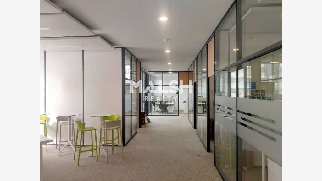 Bureaux 246m² R+5 à louer à Lyon 69002 Confluence