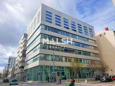 Bureaux  246m² R+5 à louer à Lyon 69002 Confluence