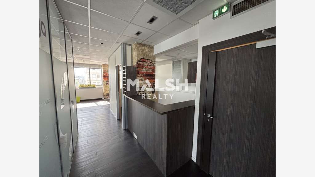 Bureaux 122m² à louer Lyon 69003 Part-Dieu