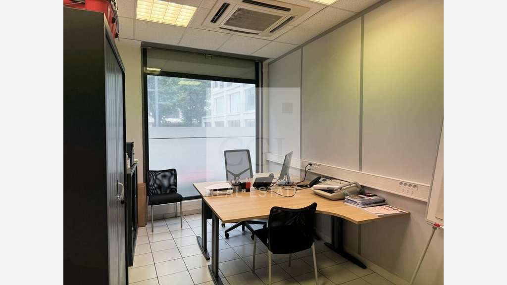 Bureau 124m² RDC à louer à Lyon 3e Gare Part-Dieu