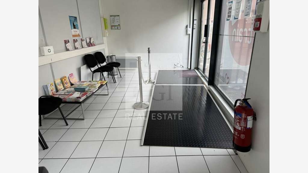 Bureau 124m² RDC à louer à Lyon 3e Gare Part-Dieu