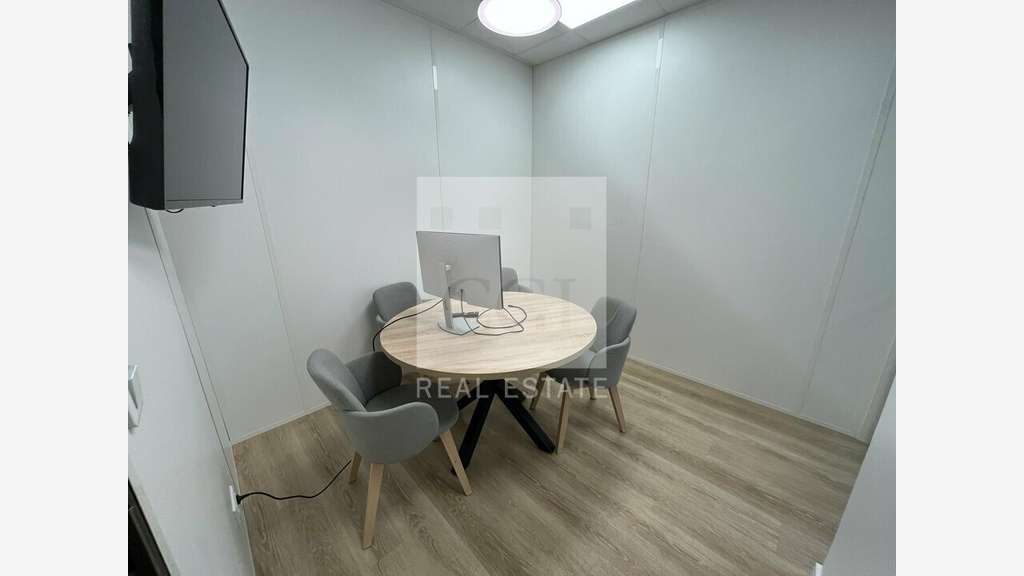 Bureaux excellent état 134m² à louer à Lyon 3e
