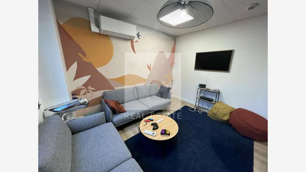 Bureaux excellent état 134m² à louer à Lyon 3e
