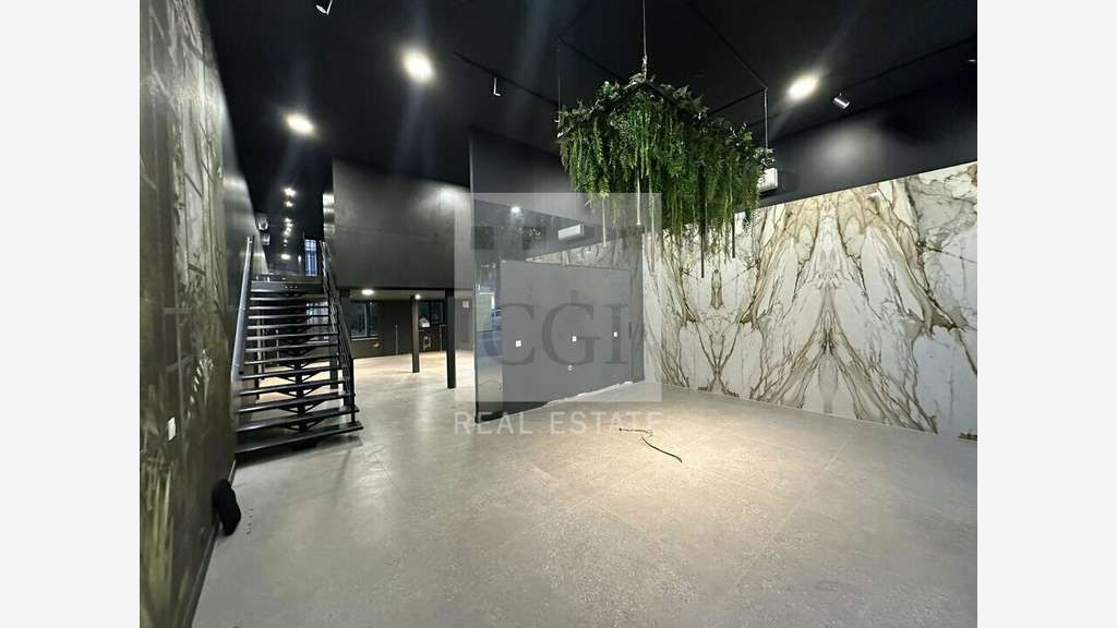 Local commercial 174m² à louer à Lyon 3e