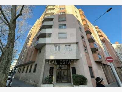 A louer bureaux lumineux 200m² Lyon 3e Part-Dieu