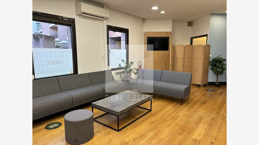 A louer bureaux lumineux 200m² Lyon 3e Part-Dieu