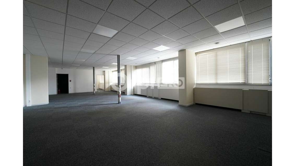 Bureaux de 386m² à louer à Lyon 69003