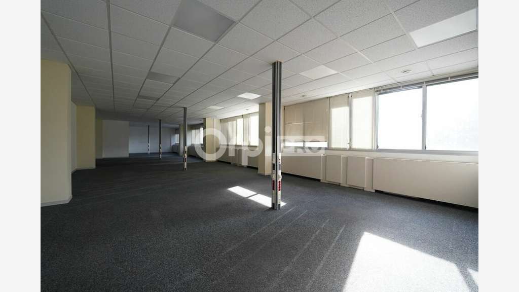 Bureaux de 386m² à louer à Lyon 69003