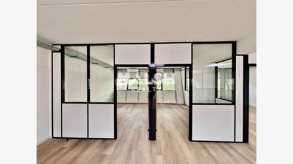 Location bureaux rénovés 240m² divisibles Lyon 3e