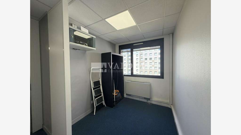 Bureaux fonctionnels de 90m² à louer à Lyon 69003