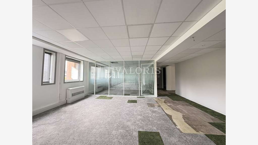 Bureaux de 340m² à louer à Lyon 3 Part Dieu