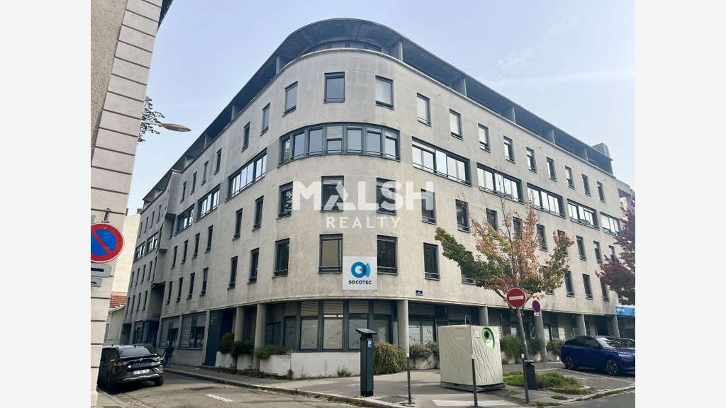 A louer bureaux à Lyon 3e métro Sans-Souci