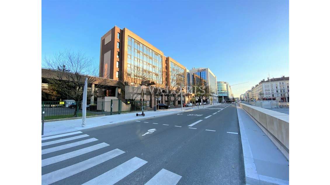 LYON 3 - BUREAUX à louer