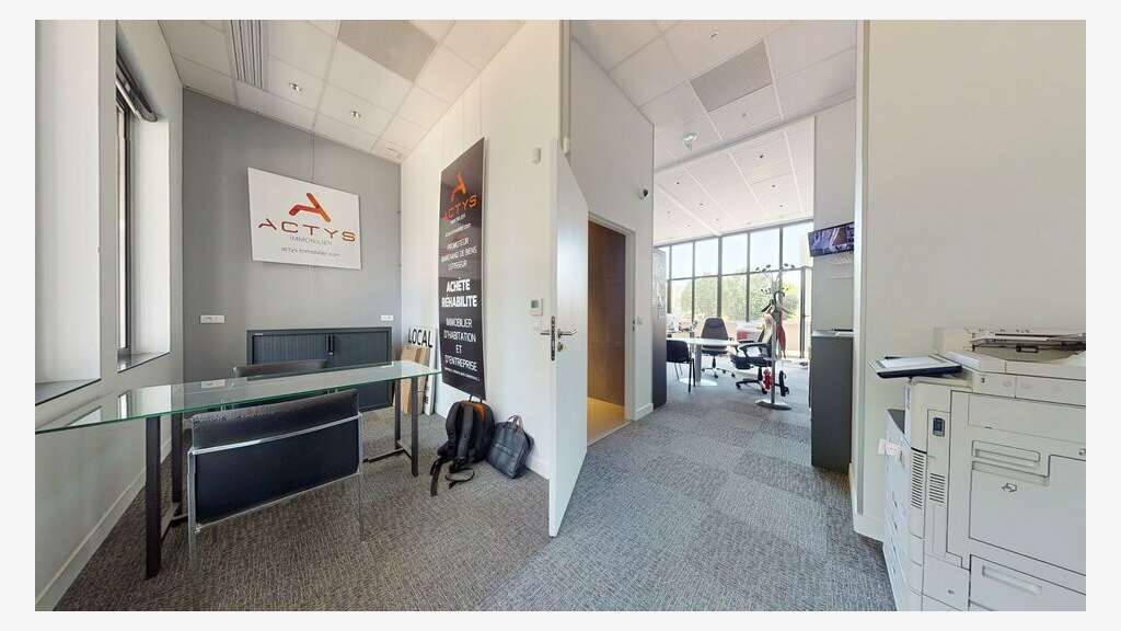 Bureaux 90m² à louer à Lyon 3e Part-Dieu