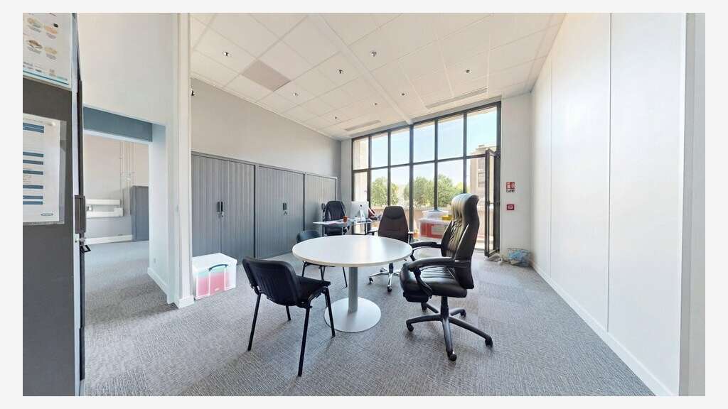 Bureaux 90m² à louer à Lyon 3e Part-Dieu