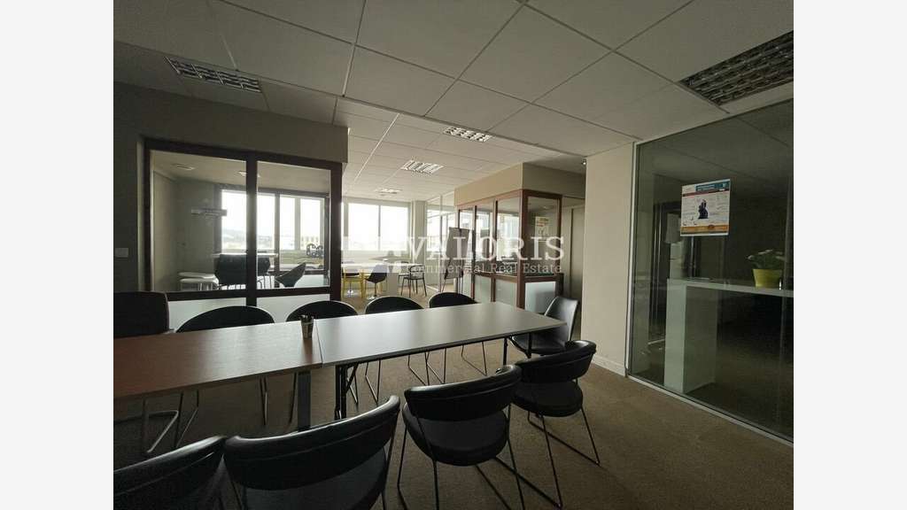 Bureaux à louer immeuble IGH Lyon 3e Part-Dieu