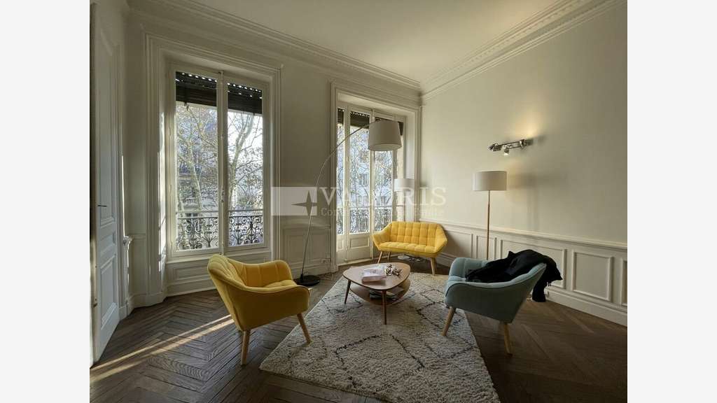 Superbe plateau 340m² à louer à Lyon 3e