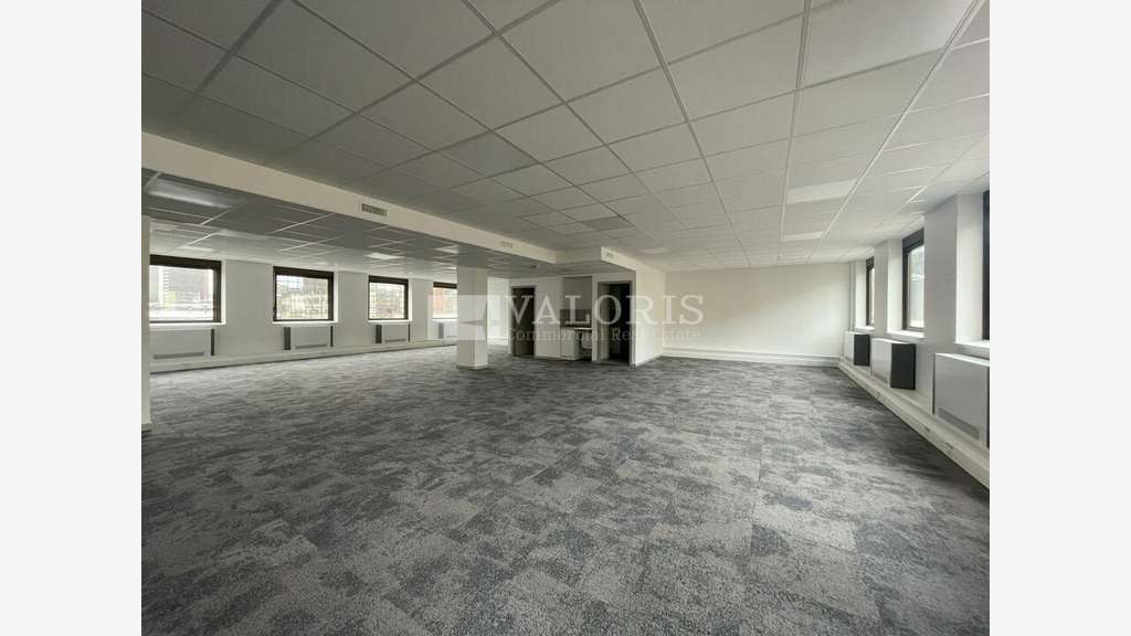 Bureaux rénovés à louer à Lyon 3e Part Dieu