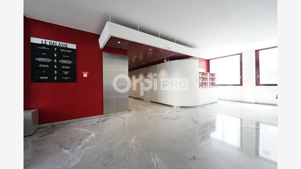 Bureaux de 64m² à louer à Lyon 3 prox Part Dieu