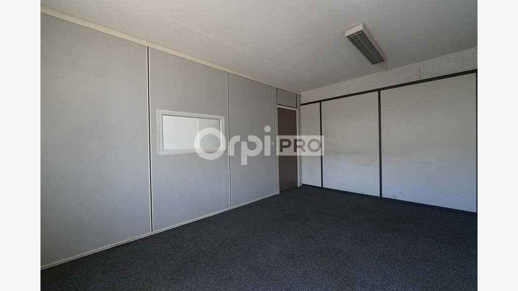 Bureaux de 64m² à louer à Lyon 3 prox Part Dieu