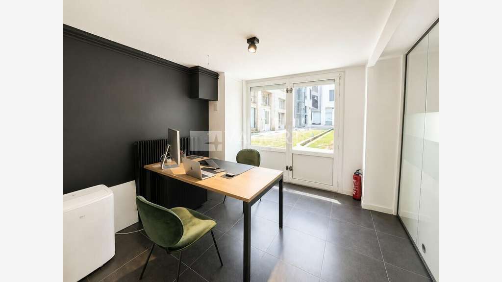 Bureaux 230m² à louer à Lyon 69003 Saxe-Préfecture