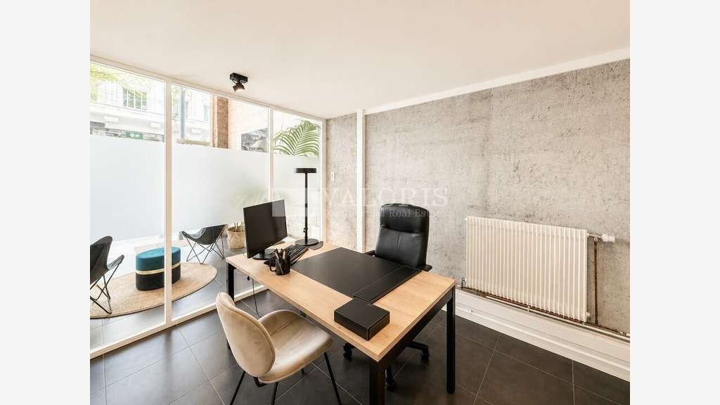 Bureaux 230m² à louer à Lyon 69003 Saxe-Préfecture