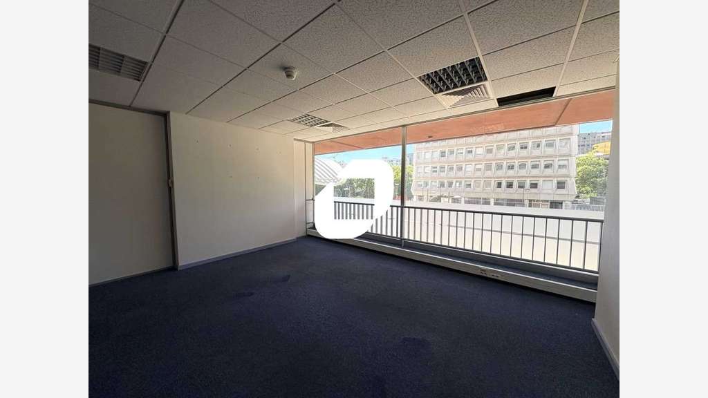 A louer Bureaux 2068m² Lyon