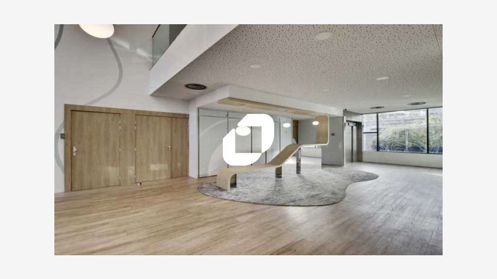 A louer Bureaux 4588m² Lyon