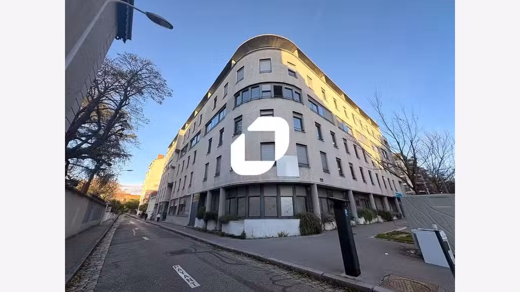 A louer Bureaux 900m² Lyon