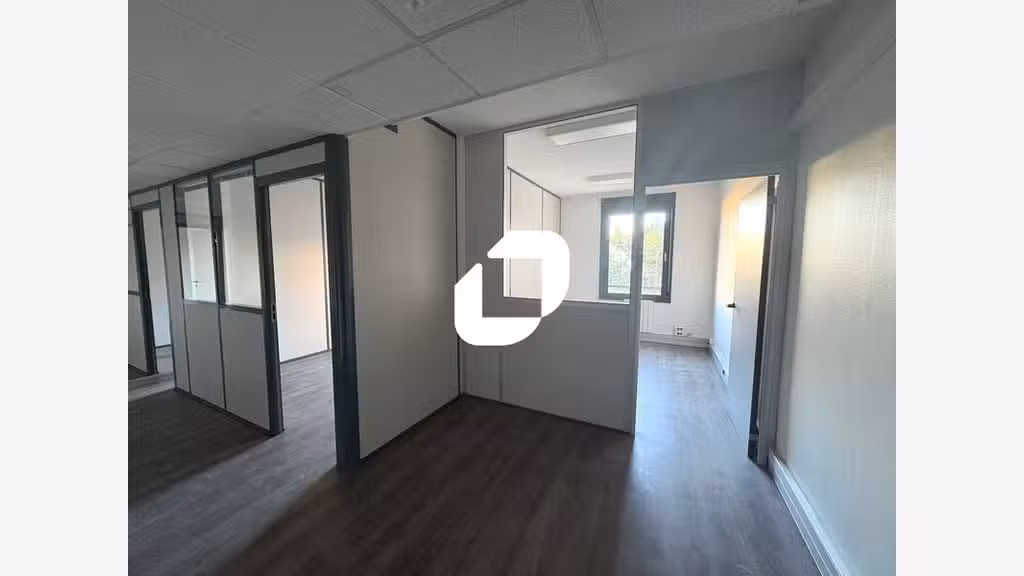 A louer Bureaux 900m² Lyon