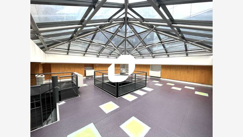 A louer Bureaux 1100m² Lyon