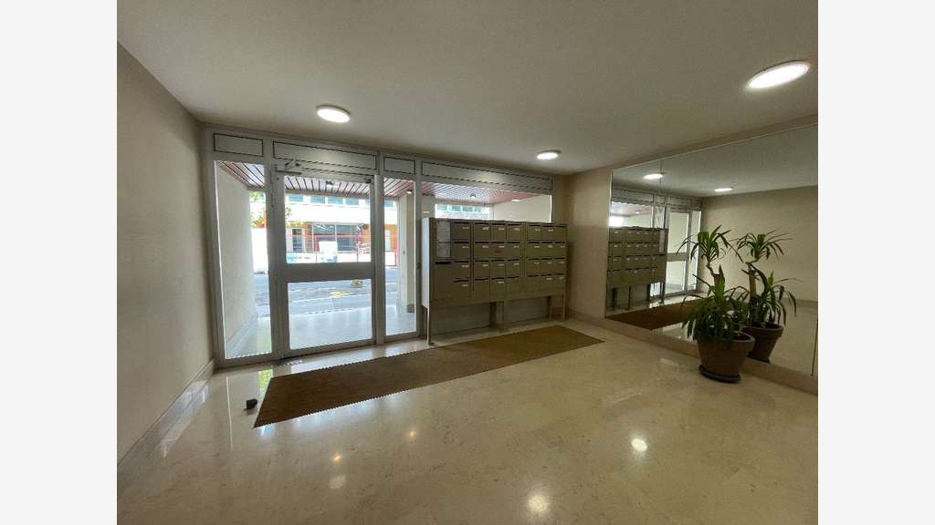 Bureaux 55m² R+2 à louer à Lyon 3e Part Dieu