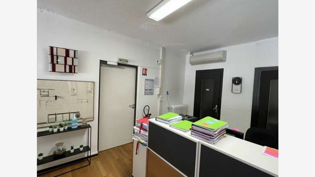 A louer bureaux aménagés 250m² à Lyon 3e