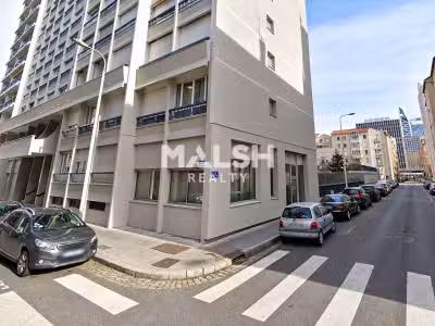A louer bureaux 156m² RDC à Lyon 69003