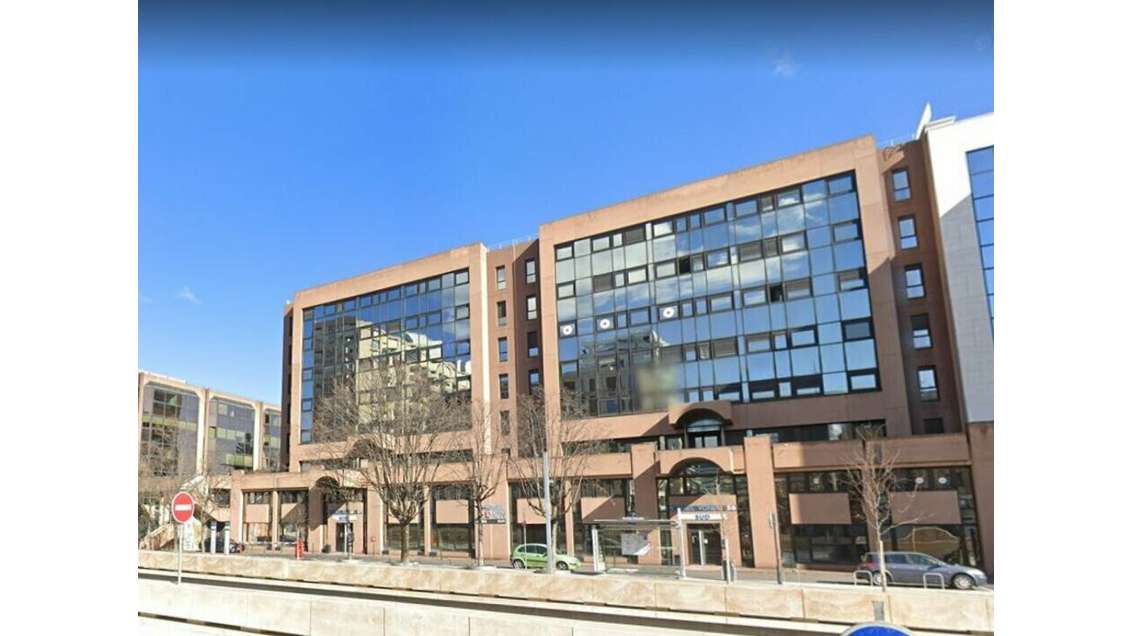 A louer bureaux 1716m² à Lyon 3e Bld Vivier Merle