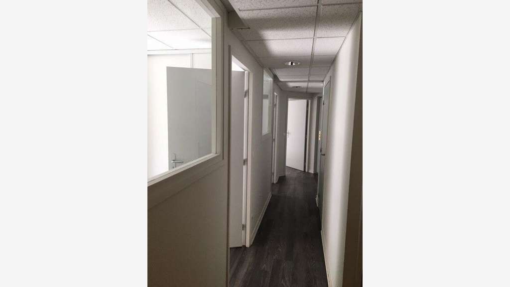 Bureaux à louer rue Saint Maximin Lyon 3eme