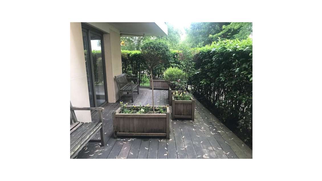 Bureaux à louer rue Saint Maximin Lyon 3eme