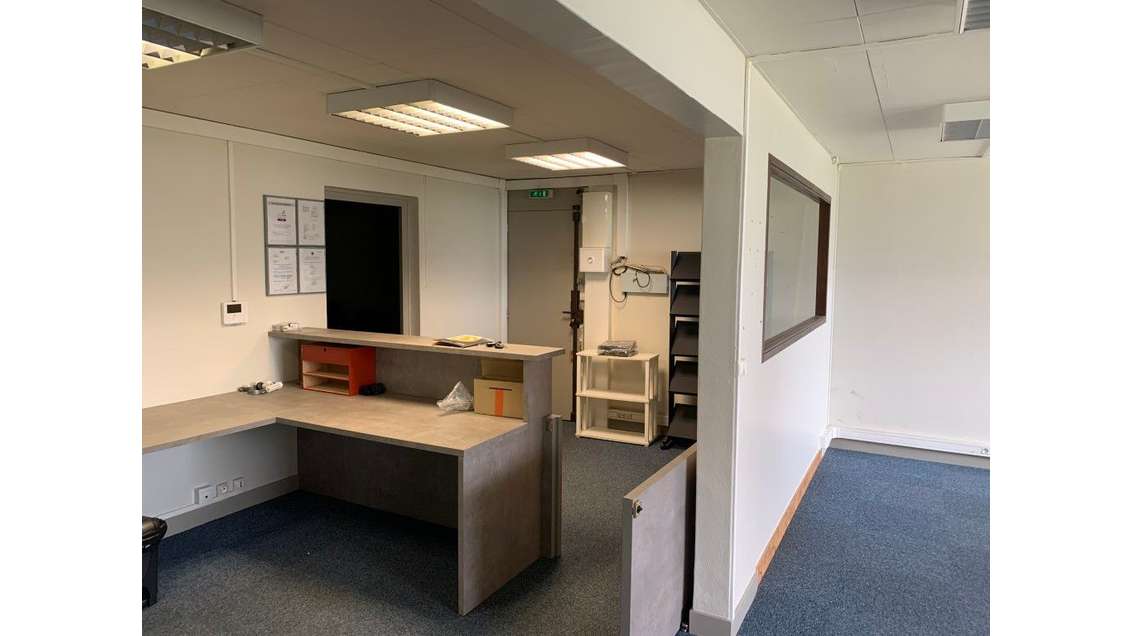 Bureaux 91m² RDC à louer Lyon 4e