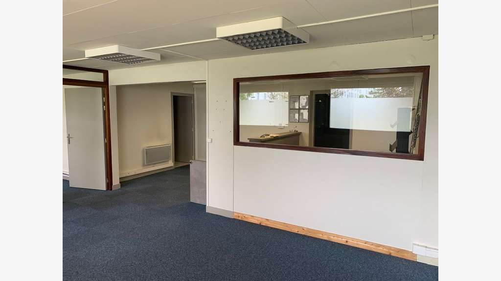 Bureaux 91m² RDC à louer Lyon 4e