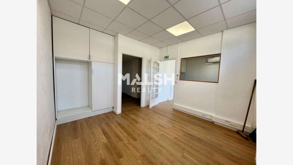 Location bureaux 90m² à Lyon Croix-Rousse.