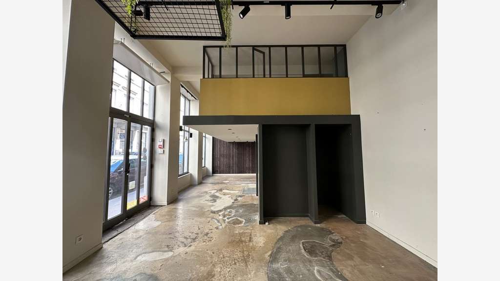Local/bureau de 100m² à louer à Lyon 69004