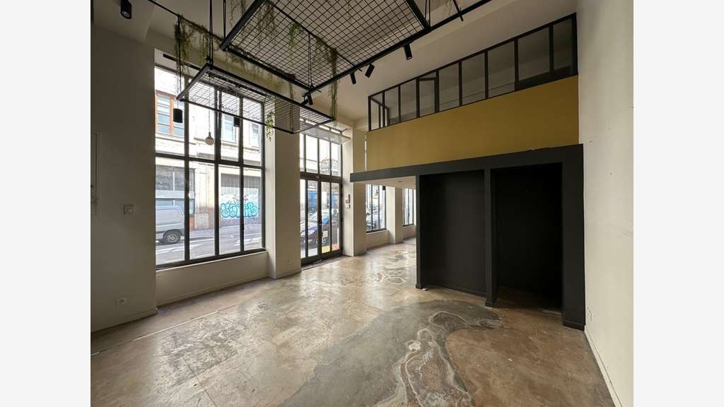 Local/bureau de 100m² à louer à Lyon 69004
