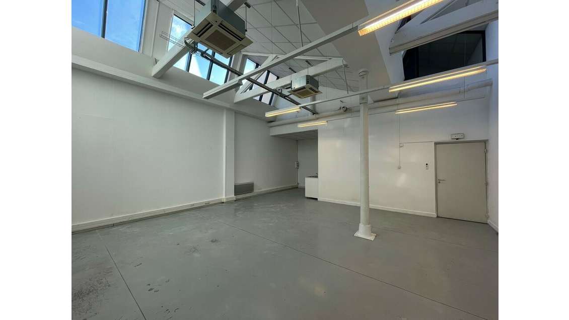 LYON 4 - BUREAUX à louer