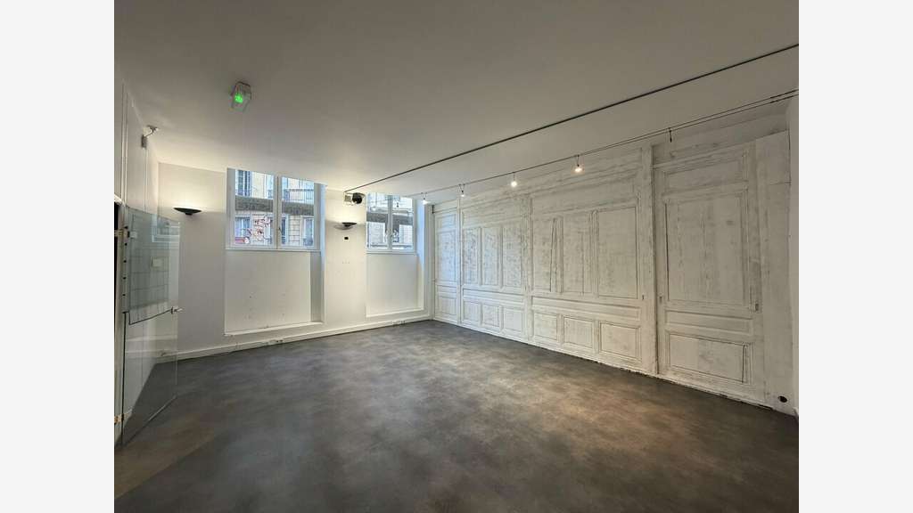 LYON 4 - BUREAUX à louer