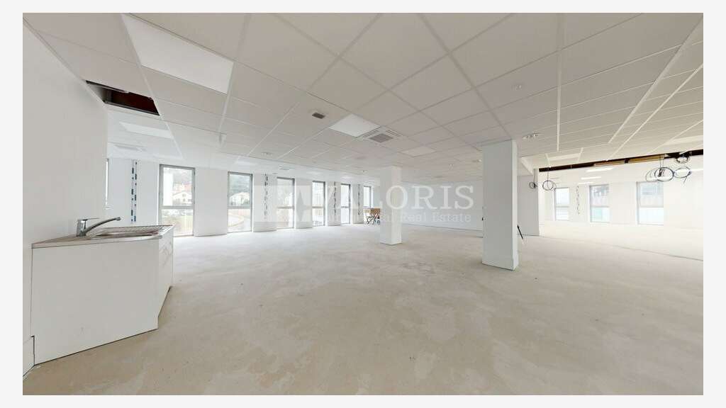 Bureaux rénovés à louer Lyon 5e proche St-Georges