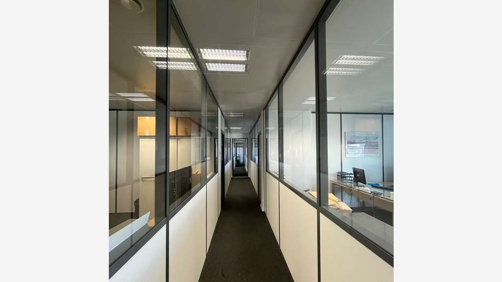 A louer bureaux R+4 coeur Part Dieu à Lyon