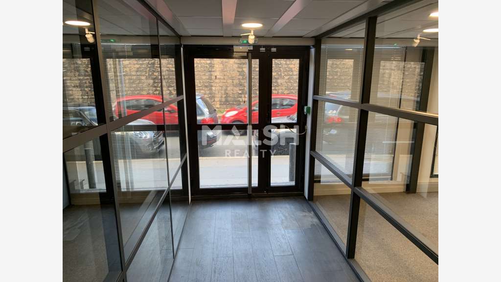Bureaux 1638m² divisibles en 5 lots à Lyon 6e