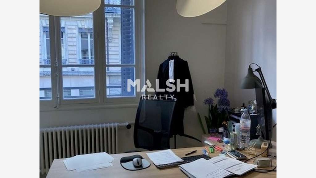 Bureaux à louer 43m² à Lyon 6e Préfecture