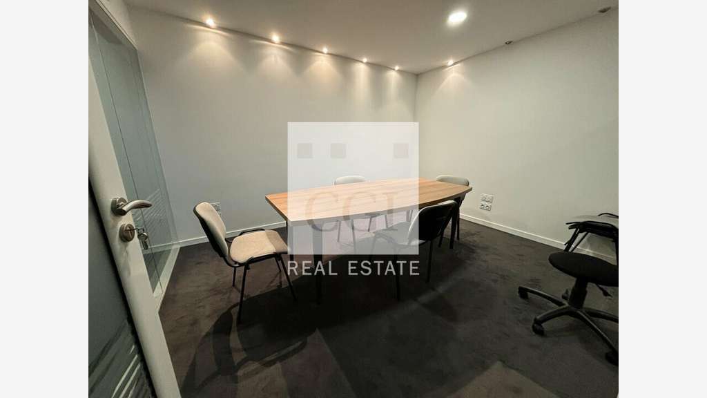 Bureaux 130m² à louer à Lyon 6ème Brotteaux