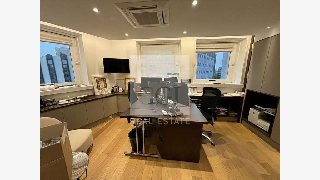 Bureaux 130m² à louer à Lyon 6ème Brotteaux